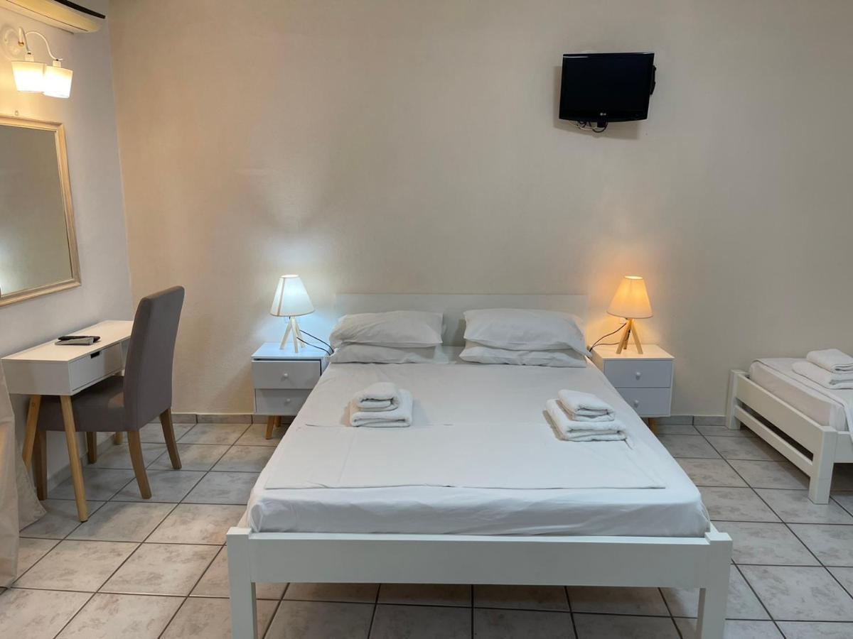 Sunset Studios & Apartments Кукунариес Екстериор снимка