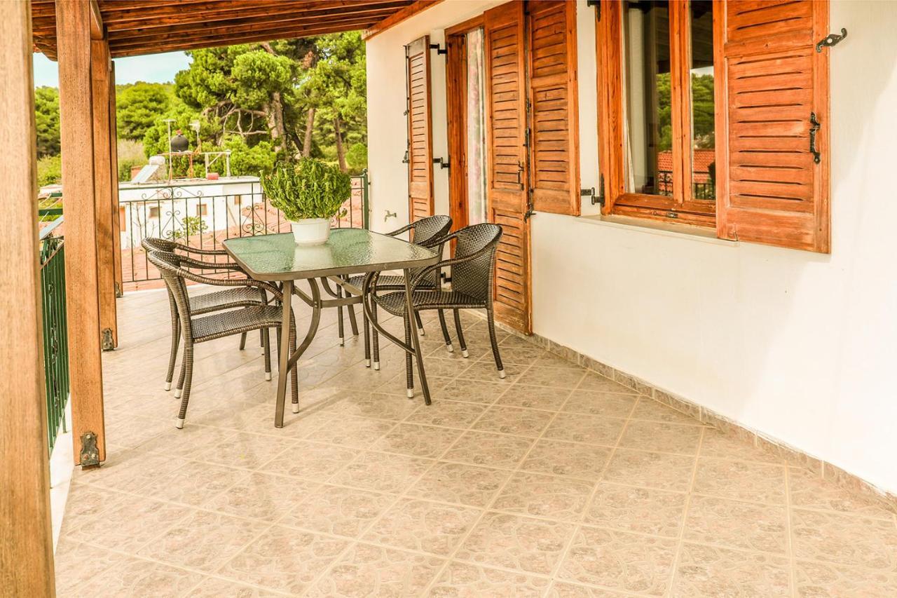 Sunset Studios & Apartments Кукунариес Екстериор снимка
