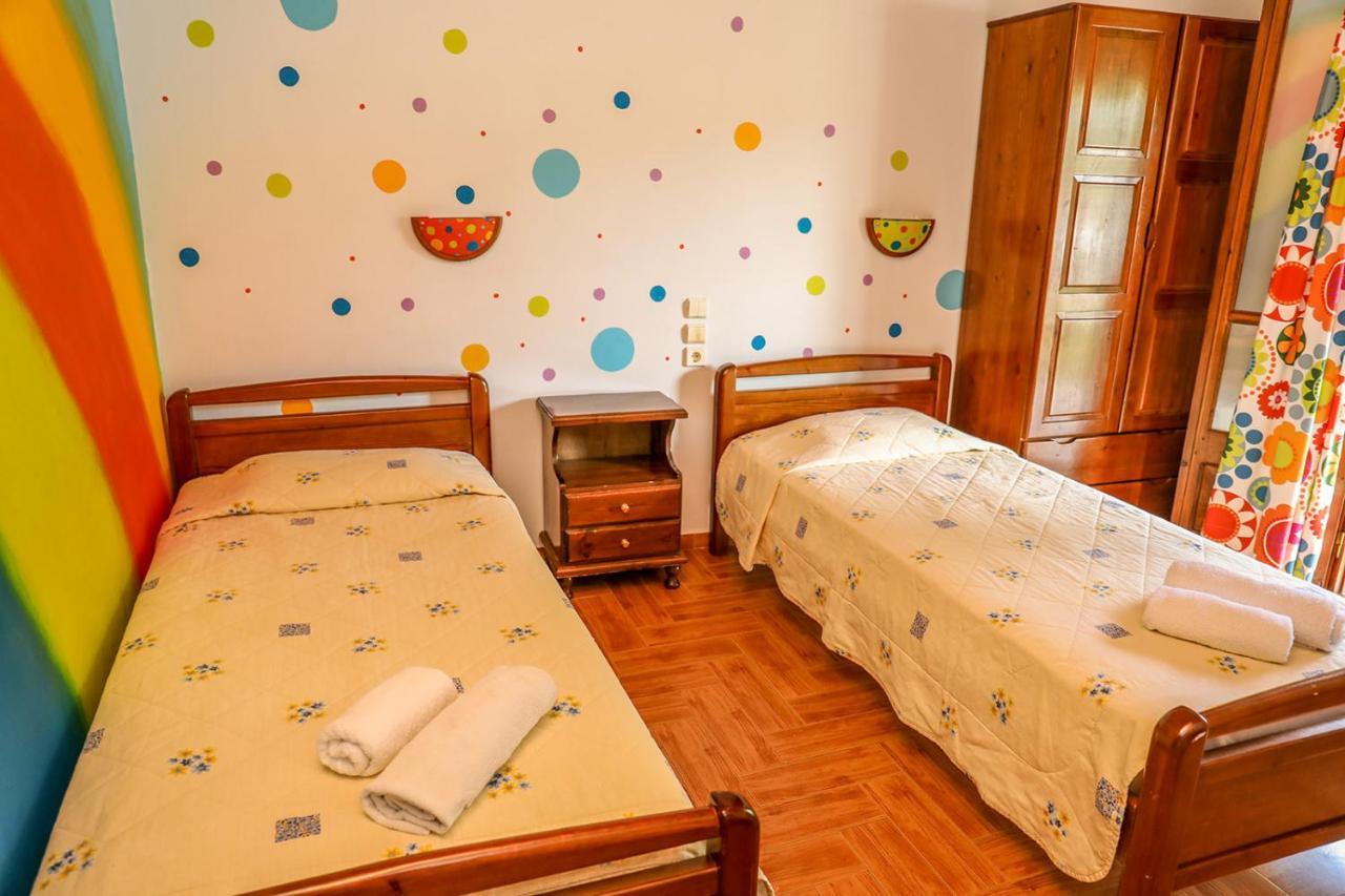Sunset Studios & Apartments Кукунариес Екстериор снимка
