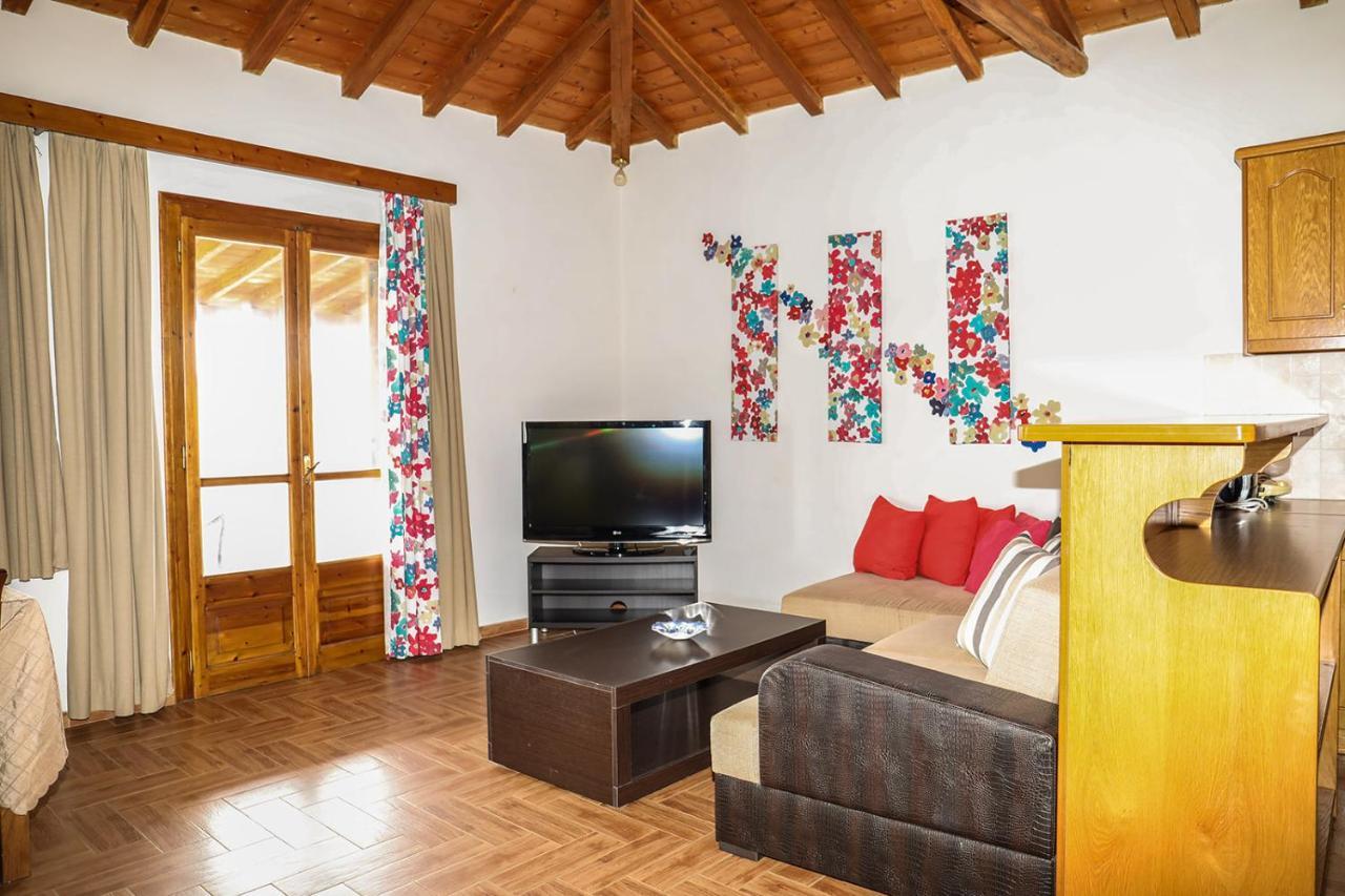 Sunset Studios & Apartments Кукунариес Екстериор снимка