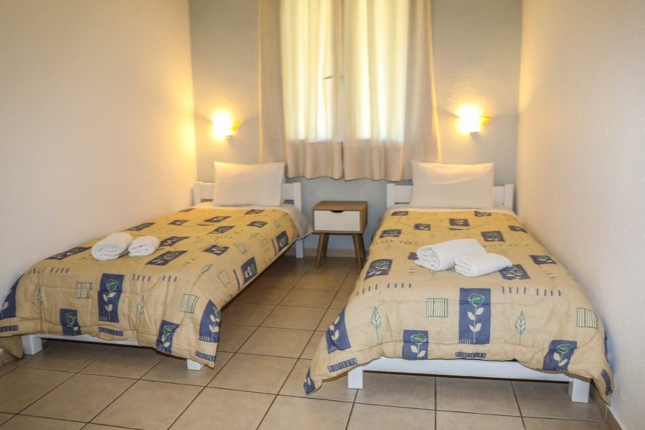 Sunset Studios & Apartments Кукунариес Екстериор снимка
