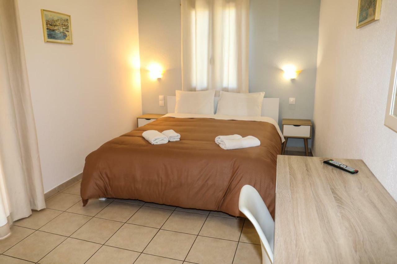 Sunset Studios & Apartments Кукунариес Екстериор снимка
